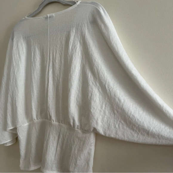 ZARA Gauzy Romantic White Batwing Dolman Sleeve Cropped Button Blouse Top - Picture 9 of 10